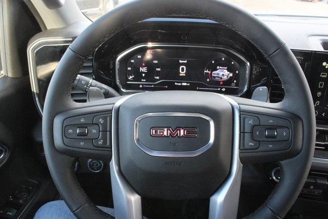 2025 GMC Sierra 1500 Vehicle Photo in AURORA, CO 80012-4011