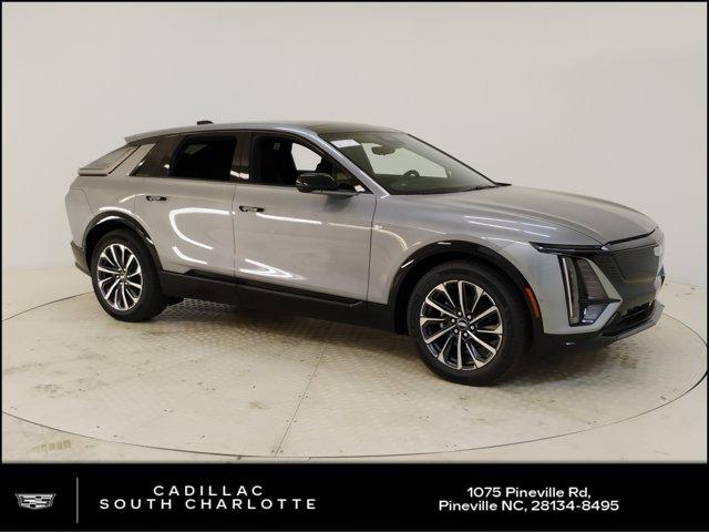 2025 Cadillac LYRIQ Vehicle Photo in PINEVILLE, NC 28134-8495