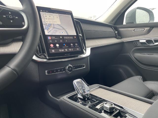 2025 Volvo XC90 Vehicle Photo in Grapevine, TX 76051