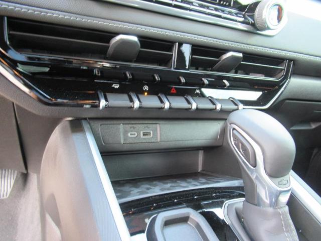 2025 Chevrolet Colorado Vehicle Photo in LEESBURG, FL 34788-4022