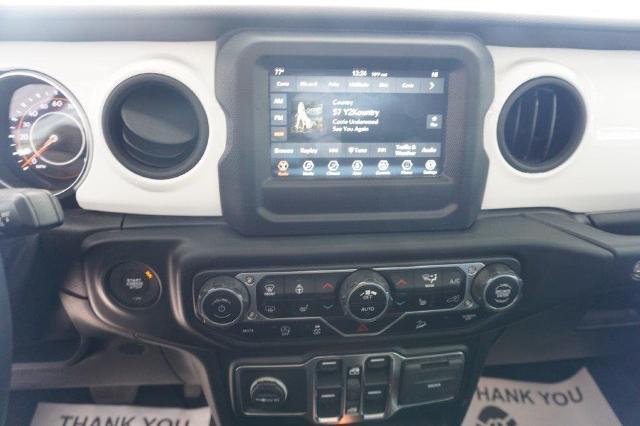 2021 Jeep Wrangler Vehicle Photo in FAIRMONT, WV 26554-2318