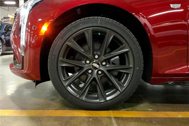 2025 Cadillac CT5 Vehicle Photo in KANSAS CITY, MO 64114-4545