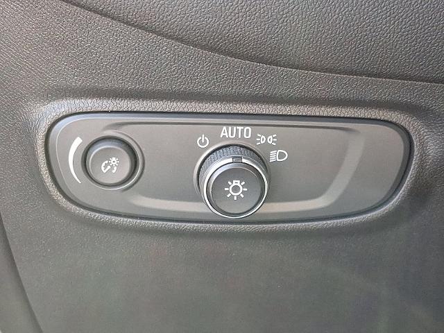 2022 Chevrolet Equinox Vehicle Photo in TREVOSE, PA 19053-4984