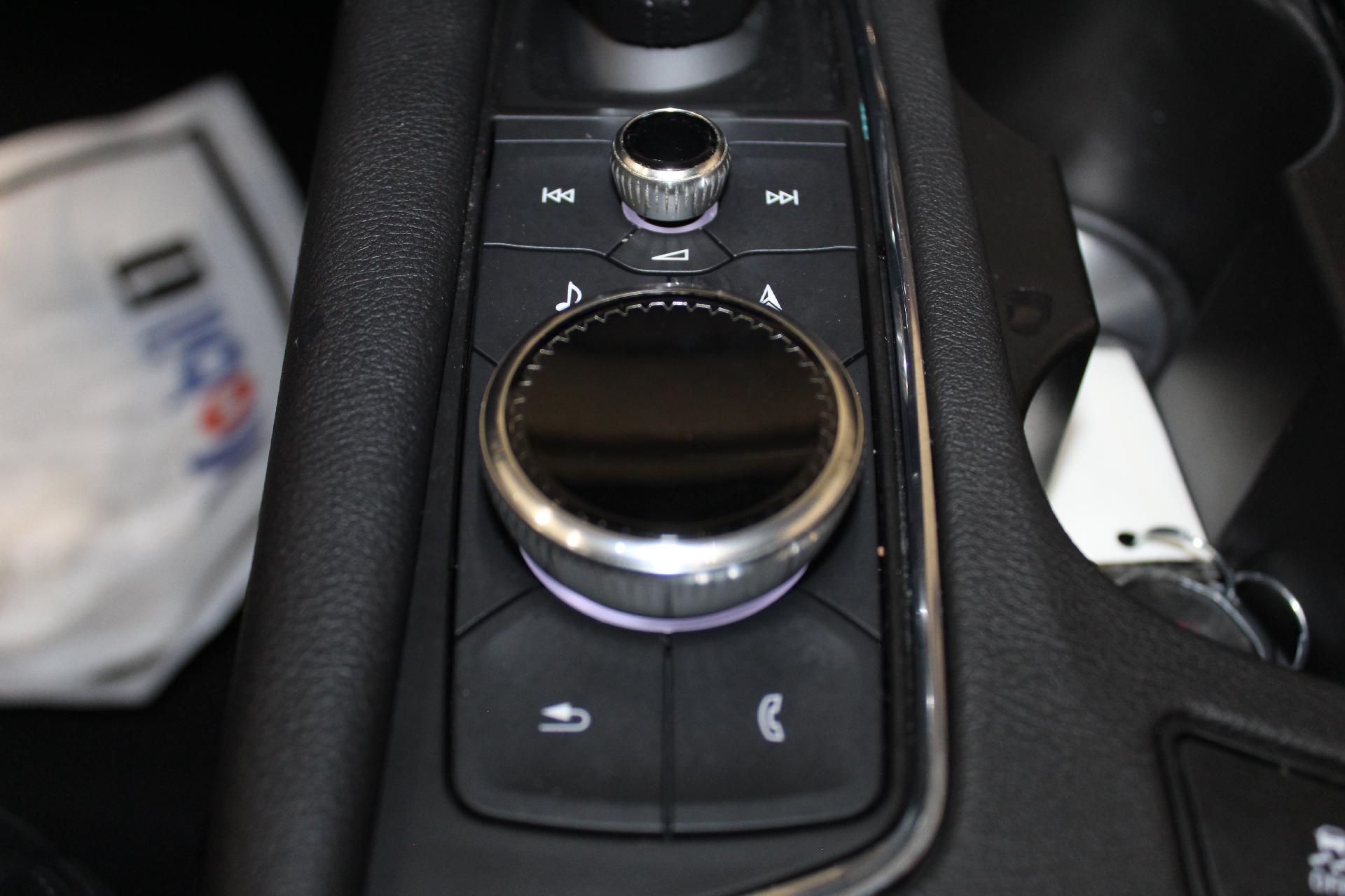 2022 Cadillac XT5 Vehicle Photo in NORTHAMPTON, MA 01060-1120