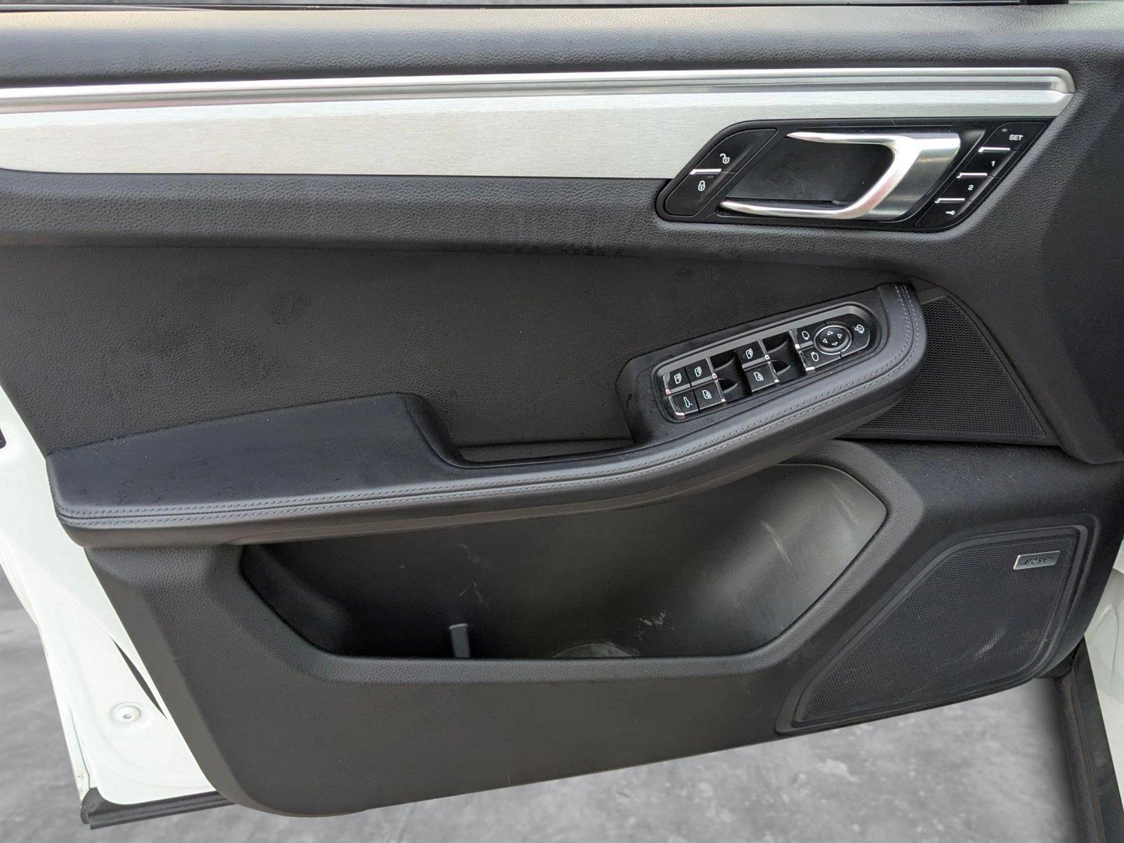 2018 Porsche Macan Vehicle Photo in PEMBROKE PINES, FL 33024-6534