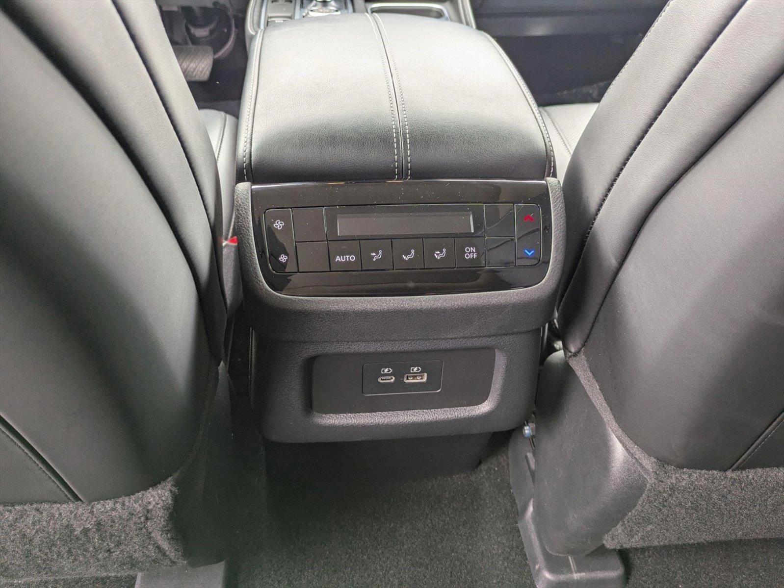 2025 INFINITI QX60 Vehicle Photo in Valencia, CA 91355-1794