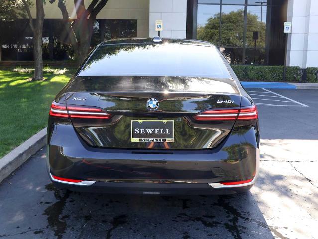 2024 BMW 540i xDrive Vehicle Photo in Dallas, TX 75209