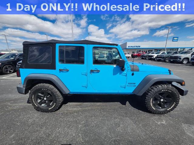 2018 Jeep Wrangler JK Unlimited Vehicle Photo in GREEN BAY, WI 54304-5303