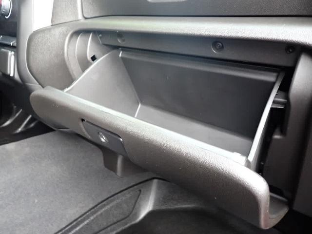2022 Chevrolet Silverado 1500 Vehicle Photo in ZELIENOPLE, PA 16063-2910