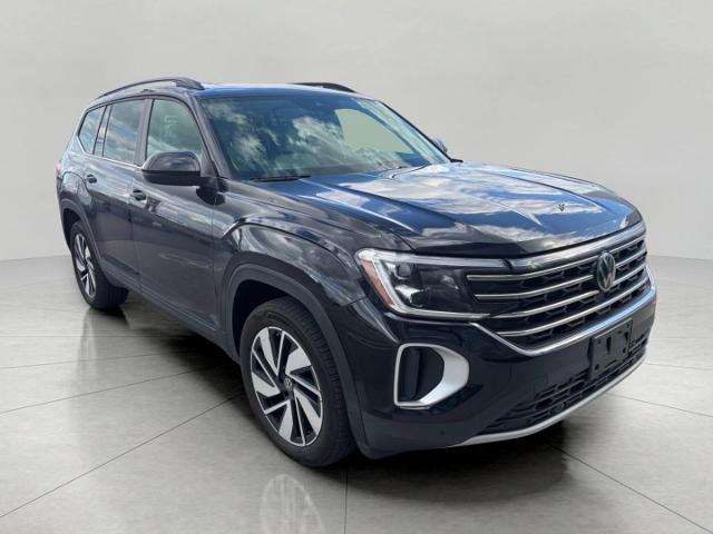 2024 Volkswagen Atlas Vehicle Photo in Appleton, WI 54913
