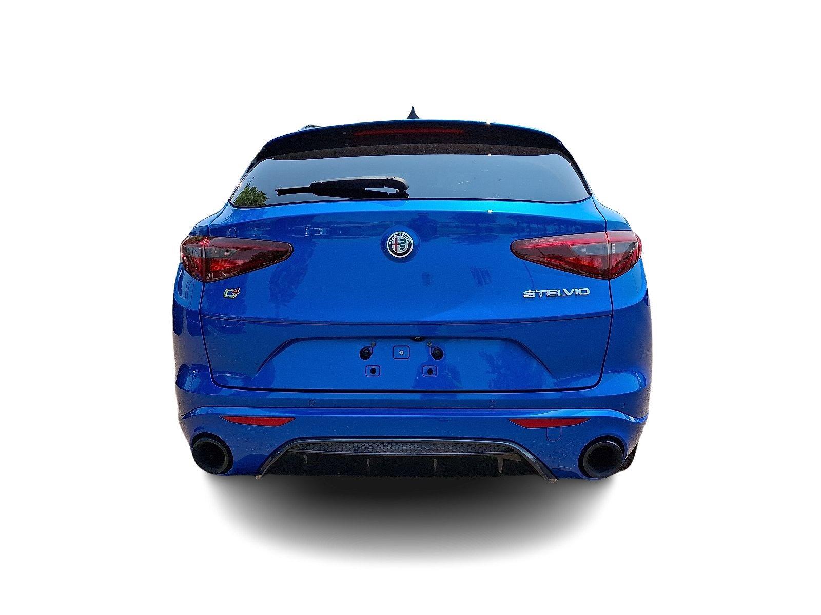 2023 Alfa Romeo Stelvio Vehicle Photo in Willow Grove, PA 19090