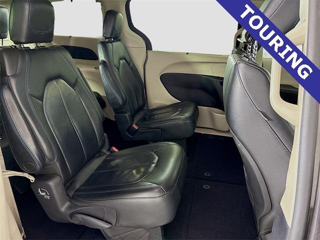 2021 Chrysler Pacifica Vehicle Photo in Puyallup, WA 98371