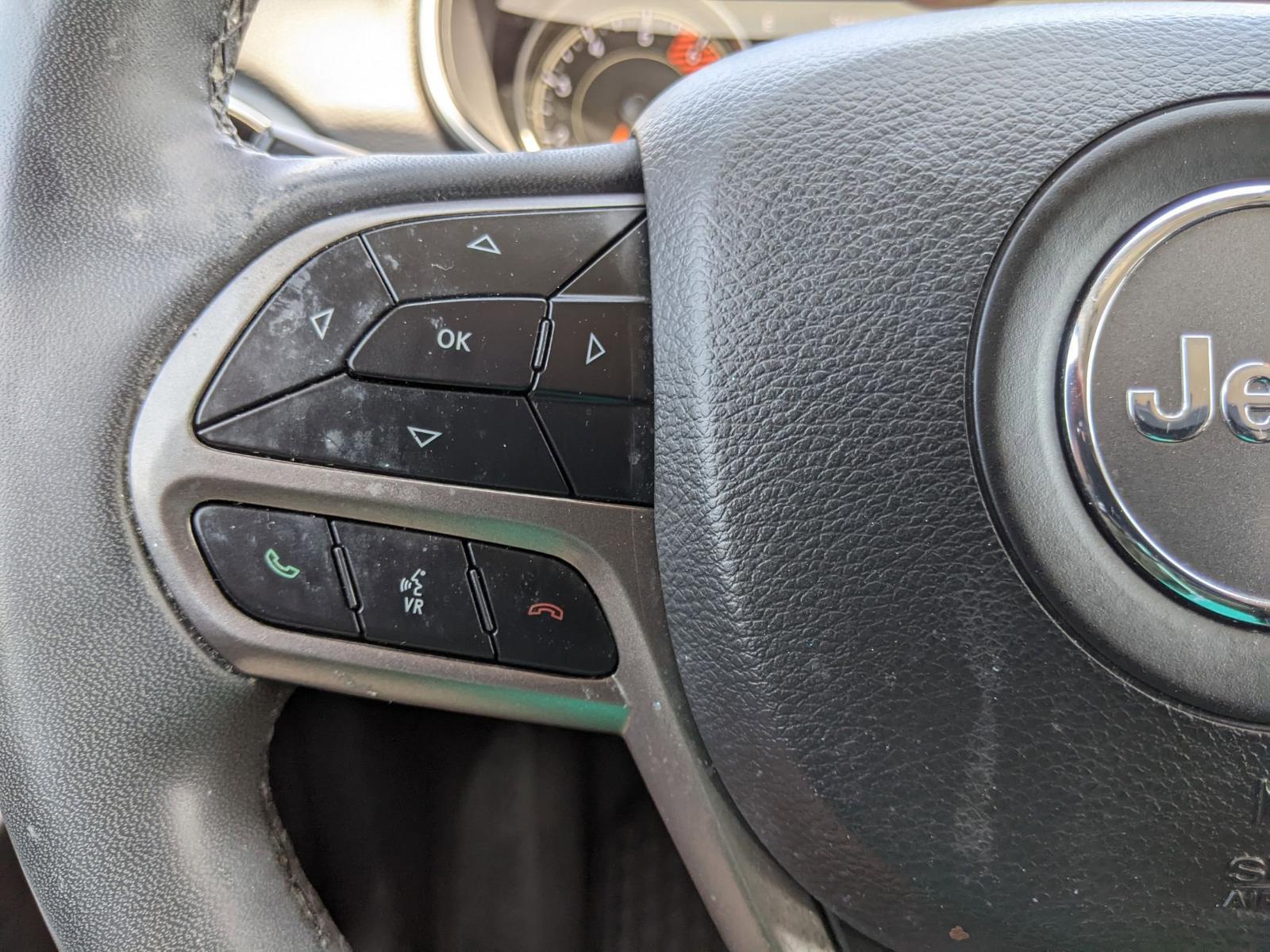 2022 Jeep Cherokee Vehicle Photo in Seguin, TX 78155