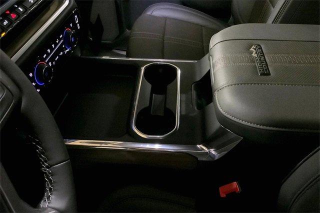 2025 Chevrolet Silverado 2500 HD Vehicle Photo in KANSAS CITY, MO 64114-4502