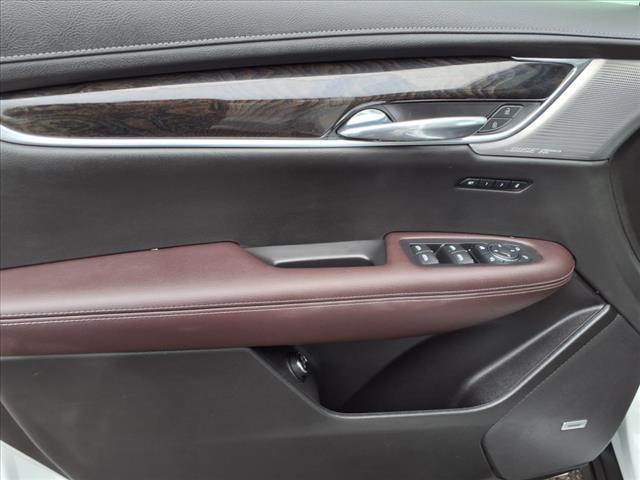 2023 Cadillac XT6 Vehicle Photo in SMITHTOWN, NY 11787-5023