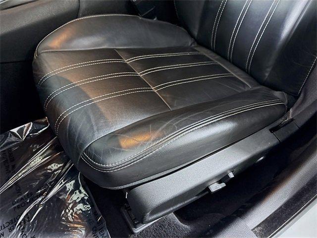 2022 Chrysler 300 Vehicle Photo in PUYALLUP, WA 98371-4149