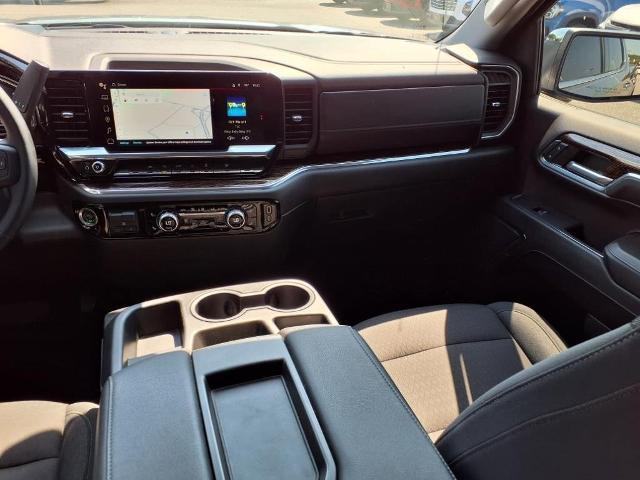 2024 GMC Sierra 1500 Vehicle Photo in EMPORIA, VA 23847-1235
