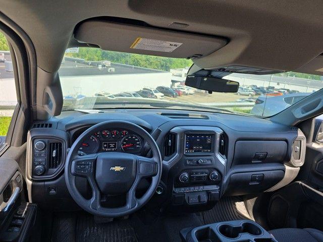2022 Chevrolet Silverado 1500 Vehicle Photo in Pleasant Hills, PA 15236