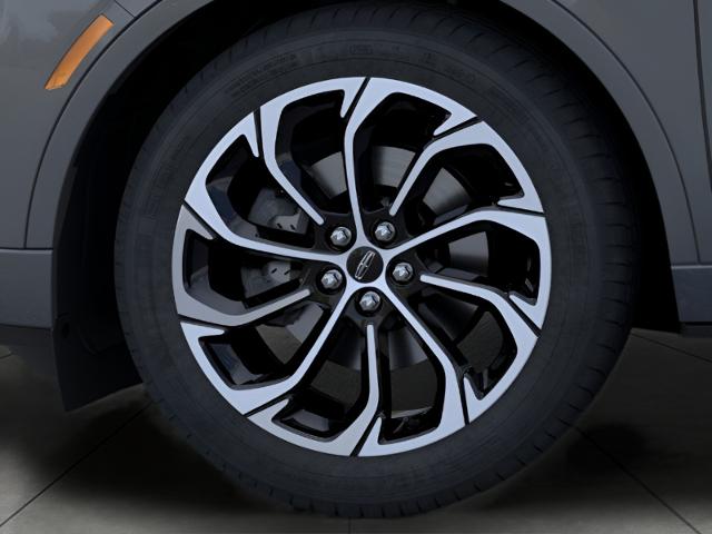 2025 Lincoln Nautilus Vehicle Photo in Neenah, WI 54956
