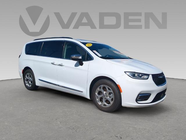 2023 Chrysler Pacifica Vehicle Photo in Brunswick, GA 31525