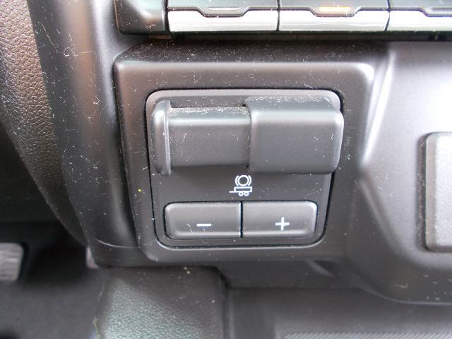2023 GMC Sierra 2500 HD Vehicle Photo in LOWELL, MA 01852-4336