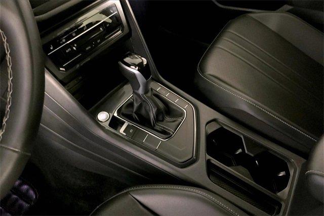 2024 Volkswagen Tiguan Vehicle Photo in KANSAS CITY, MO 64114-4502