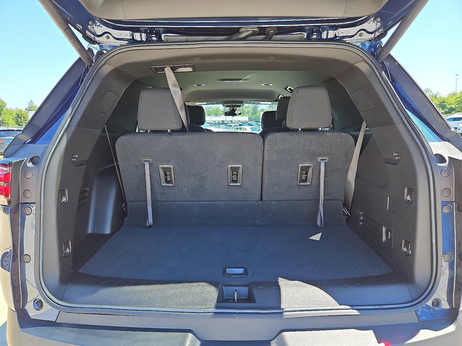 2023 Chevrolet Traverse Vehicle Photo in Trevose, PA 19053