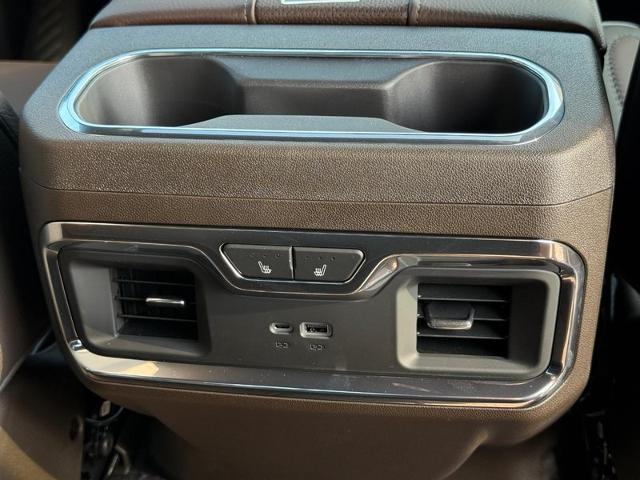 2026 GMC Sierra 1500 Vehicle Photo in COLUMBIA, MO 65203-3903