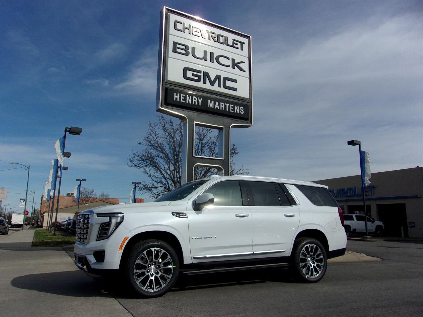 2026 GMC Yukon Denali 4WD