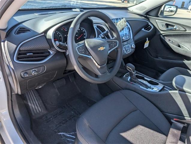 2025 Chevrolet Malibu Vehicle Photo in ENGLEWOOD, CO 80113-6708