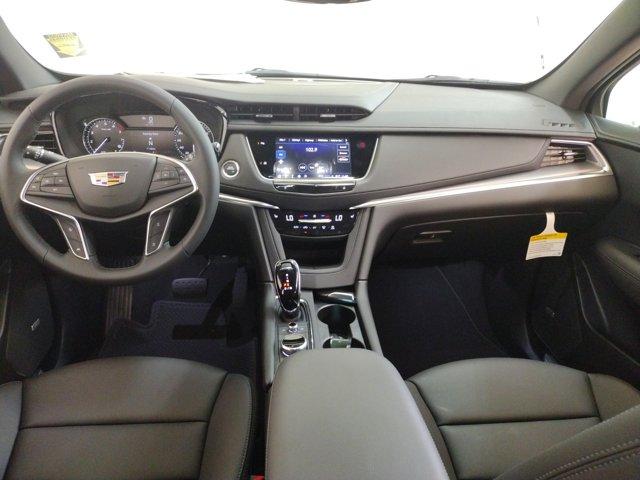 2025 Cadillac XT5 Vehicle Photo in PINEVILLE, NC 28134-8495