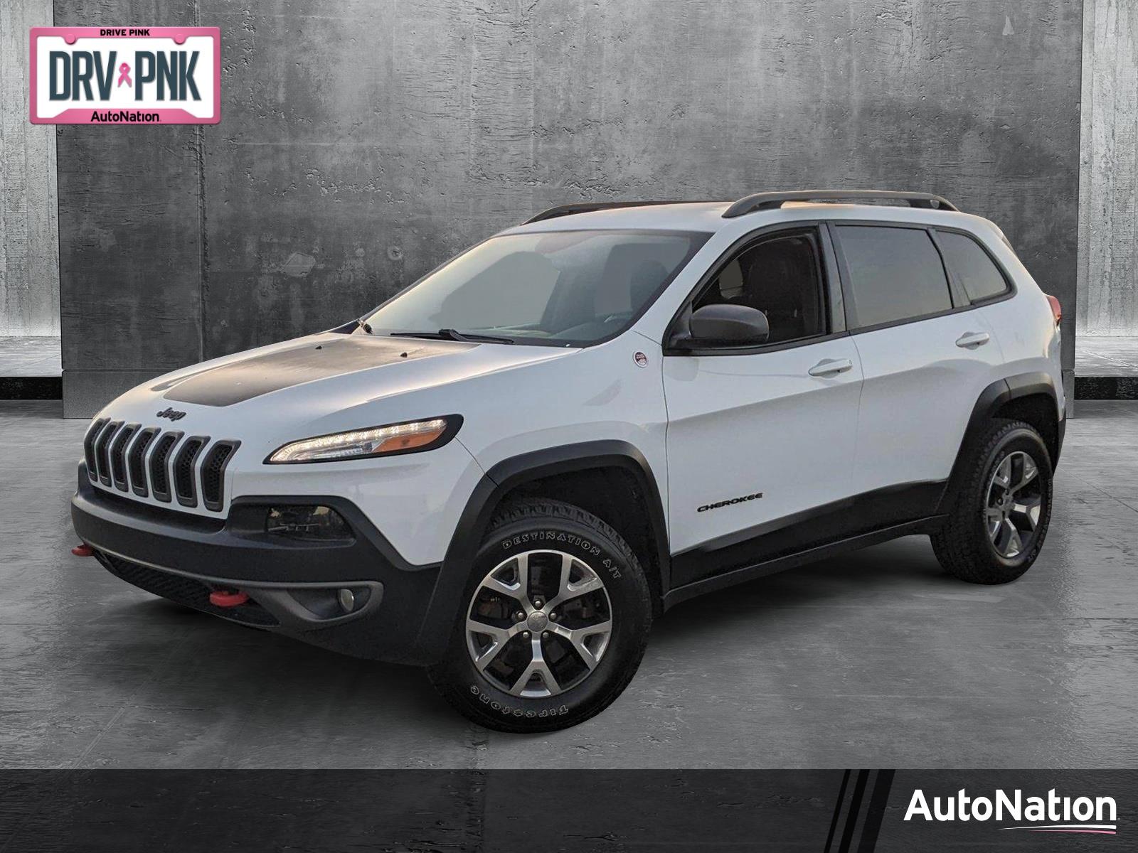 2015 Jeep Cherokee Vehicle Photo in PEMBROKE PINES, FL 33024-6534