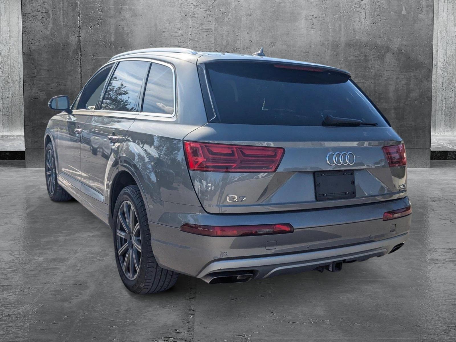 2017 Audi Q7 Vehicle Photo in Miami, FL 33169