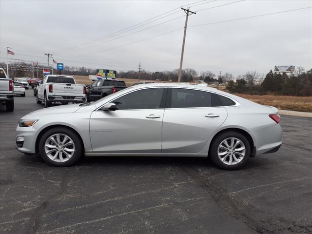 Used 2019 Chevrolet Malibu 1LT with VIN 1G1ZD5ST2KF202122 for sale in Warrenton, MO