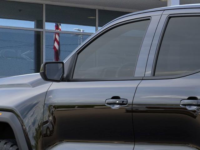 2025 GMC Canyon Vehicle Photo in KANSAS CITY, MO 64114-4545