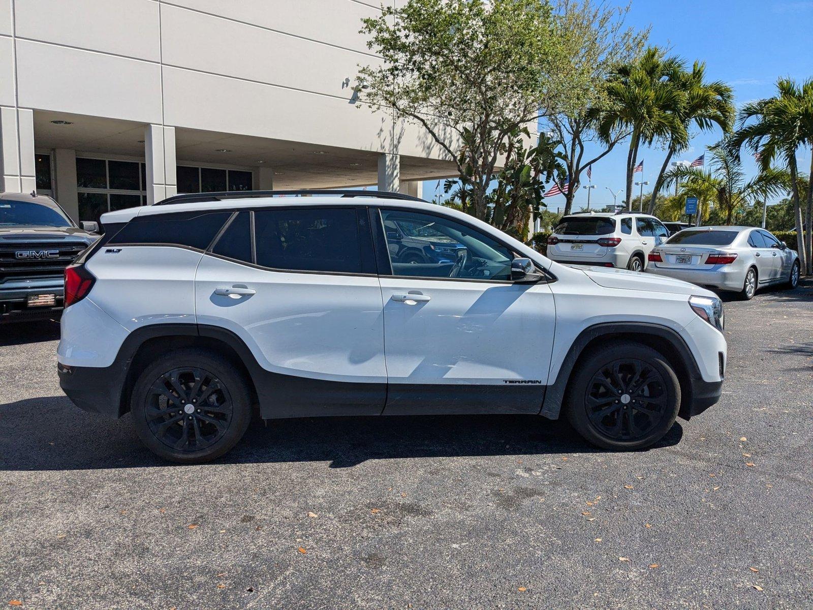 2019 GMC Terrain Vehicle Photo in Miami, FL 33015