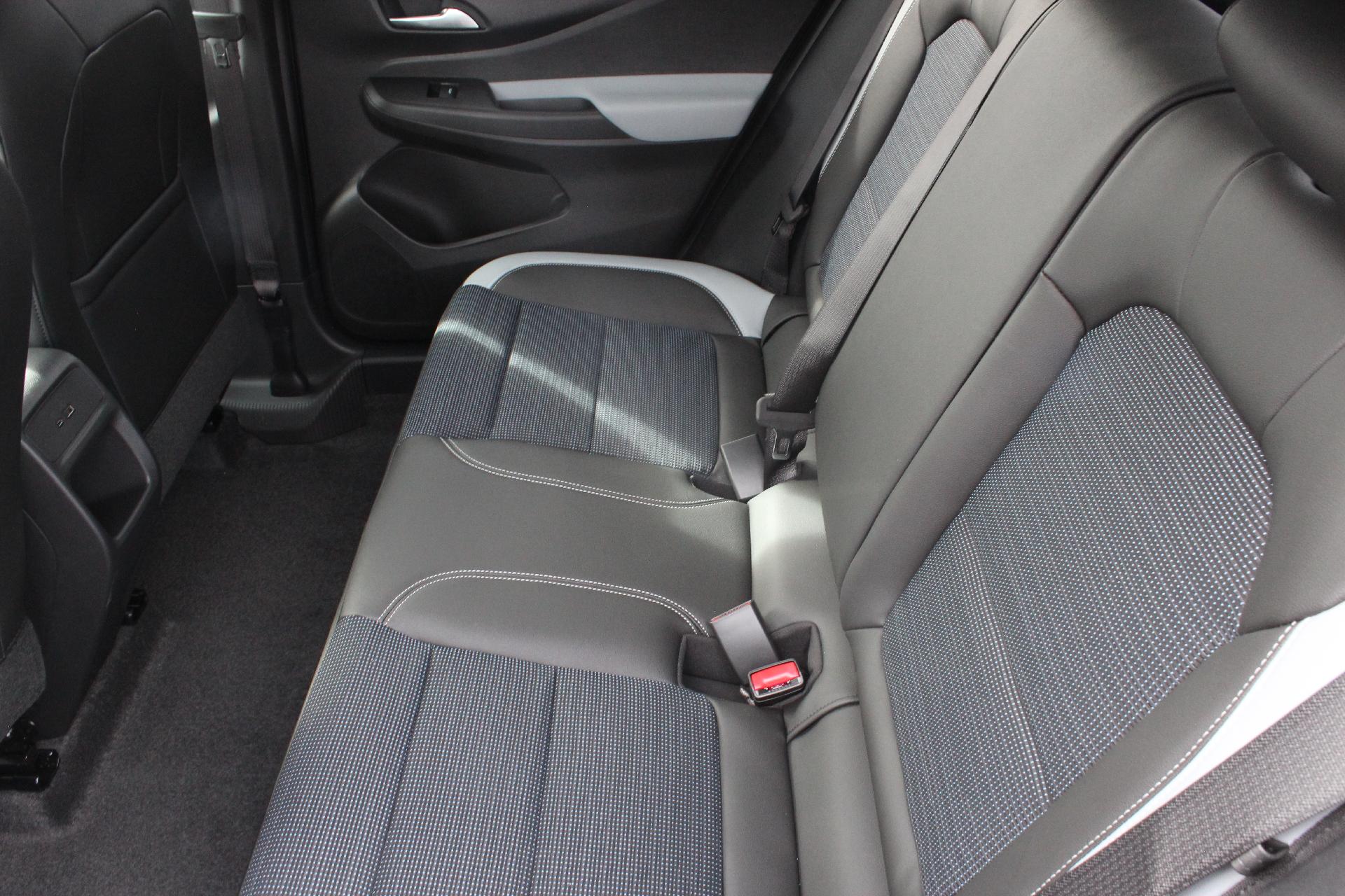 2025 Buick Envista Vehicle Photo in AURORA, CO 80012-4011