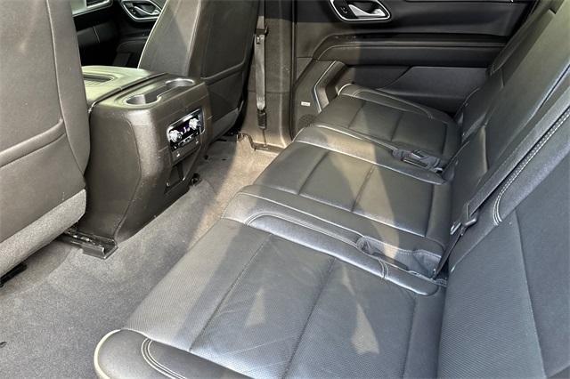 2021 GMC Yukon XL Vehicle Photo in ELK GROVE, CA 95757-8703