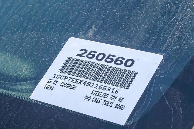 2025 Chevrolet Colorado Vehicle Photo in VENTURA, CA 93003-8585