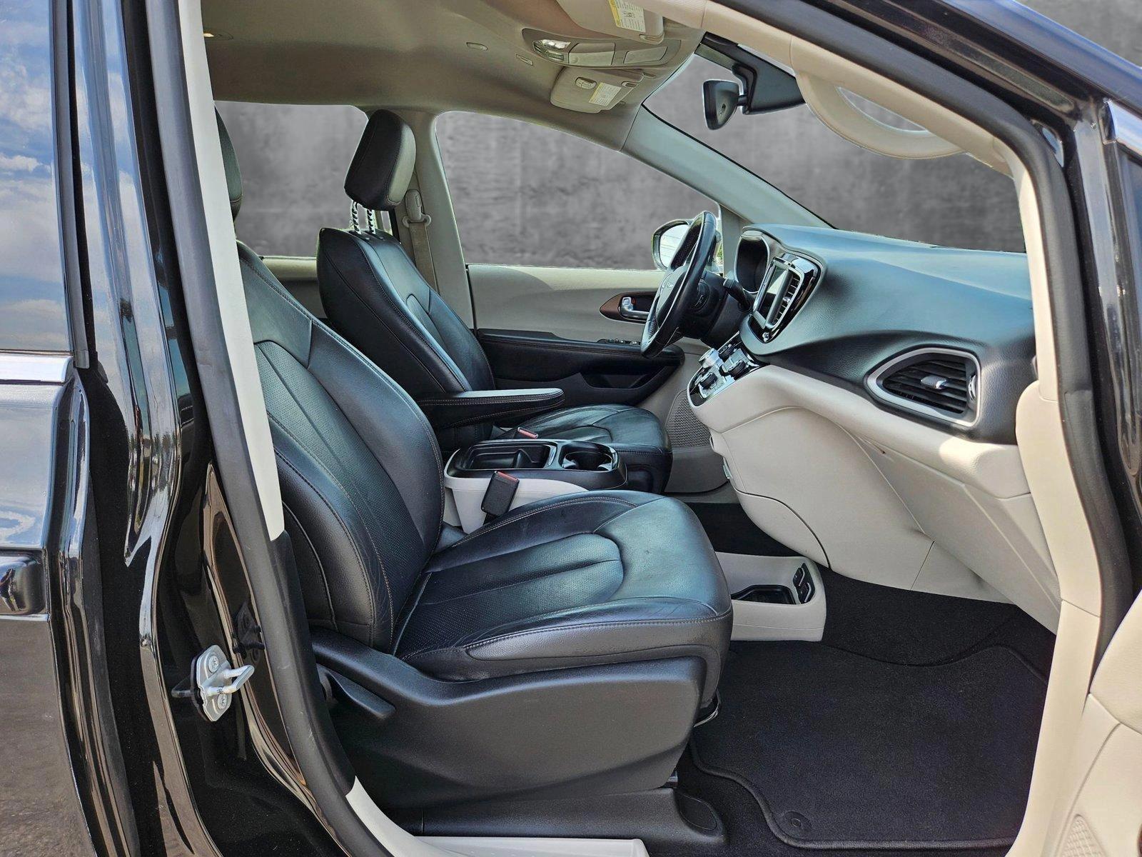 2019 Chrysler Pacifica Vehicle Photo in Austin, TX 78728