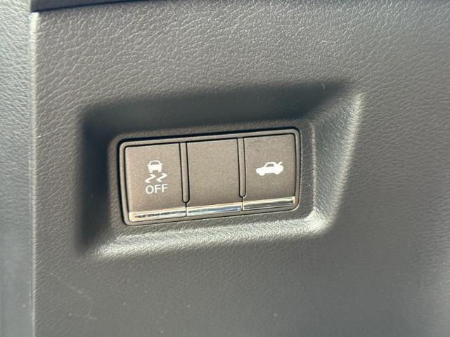 2018 INFINITI Q60 Vehicle Photo in COLUMBIA, MO 65203-3903