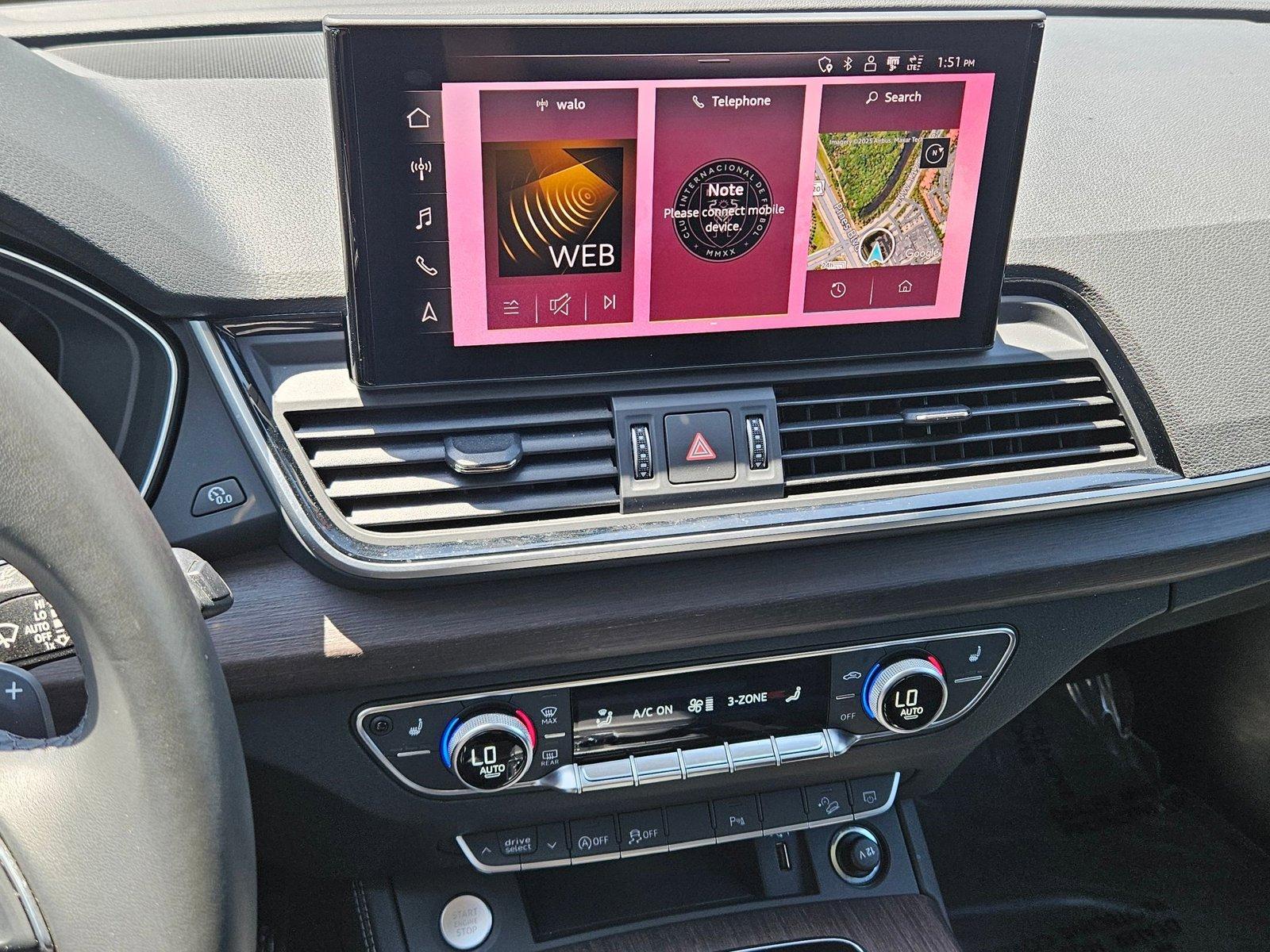 2024 Audi Q5 Vehicle Photo in Pembroke Pines , FL 33027