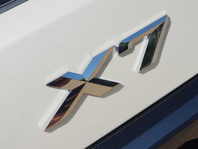 2025 BMW X7 xDrive40i Vehicle Photo in PLANO, TX 75024