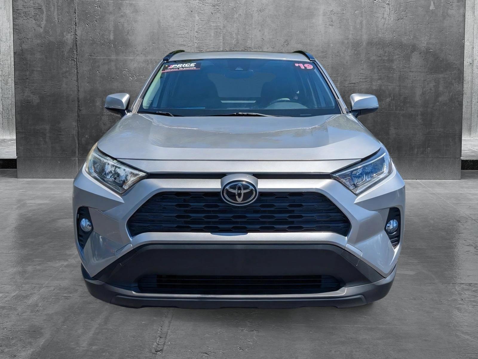 2019 Toyota RAV4 Vehicle Photo in Panama City, FL 32401