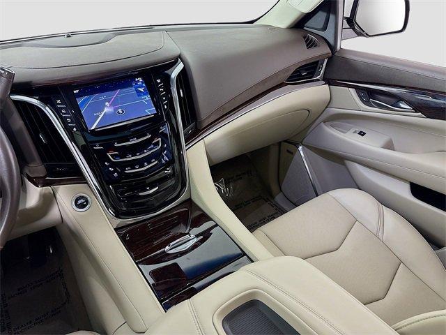 2015 Cadillac Escalade Vehicle Photo in PUYALLUP, WA 98371-4149