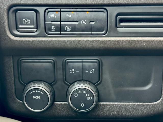 2023 Chevrolet Tahoe Vehicle Photo in DALLAS, TX 75209-3016
