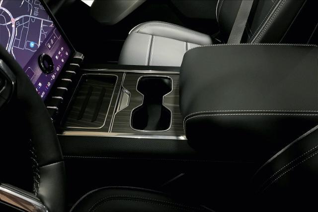 2025 GMC Sierra EV Vehicle Photo in KANSAS CITY, MO 64114-4545
