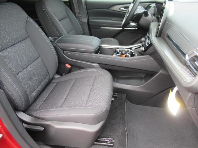 2025 Chevrolet Traverse Vehicle Photo in LEESBURG, FL 34788-4022