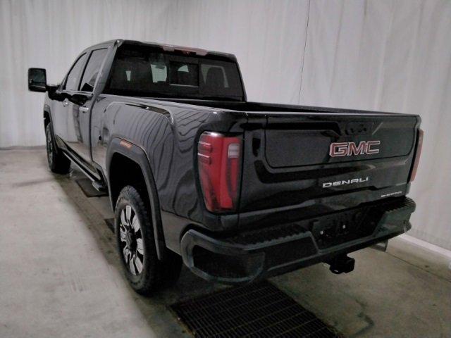 2024 GMC Sierra 2500 HD Vehicle Photo in BARABOO, WI 53913-9382