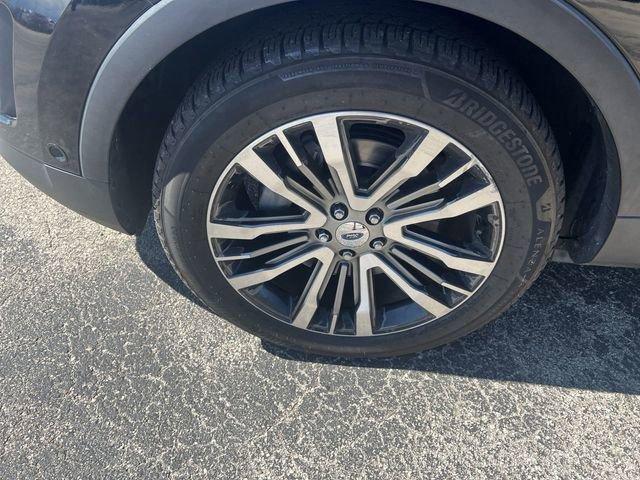 2017 Ford Explorer Vehicle Photo in Cedar Rapids, IA 52402